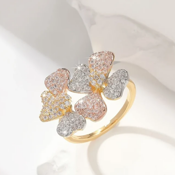 DAISY BRIGHT GOLD RING