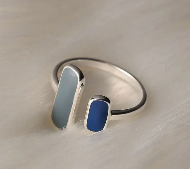 BLUE STONE SILVER RING
