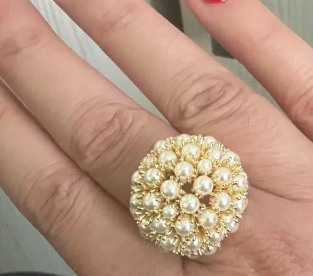 BLUSH INLAID PEARLS RING