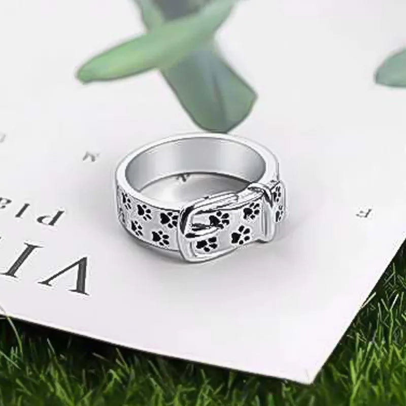 DOG-INSPIRED COLLAR RING
