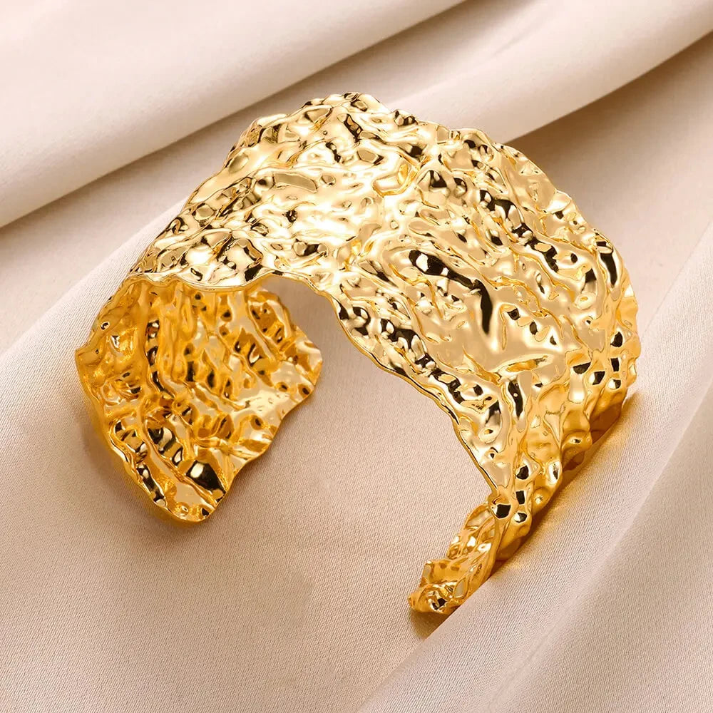 Auriane | Elegant Cuff Bracelet