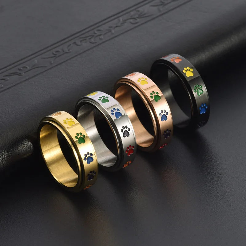SPINNING STRESS REDUCING PAW RING