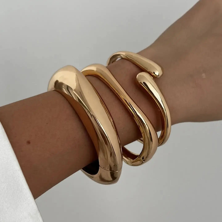 Noa | Vintage Metal Cuff Bracelet