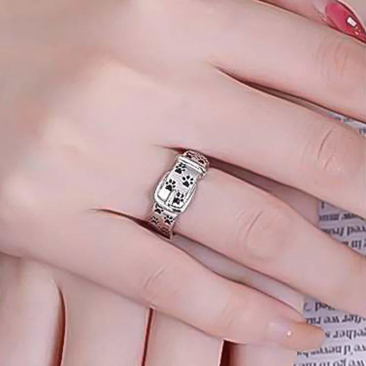 DOG-INSPIRED COLLAR RING