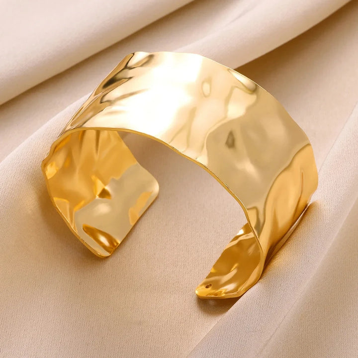 Auriane | Elegant Cuff Bracelet