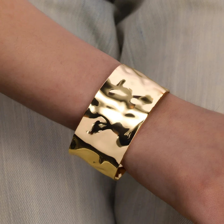 Auriane | Elegant Cuff Bracelet