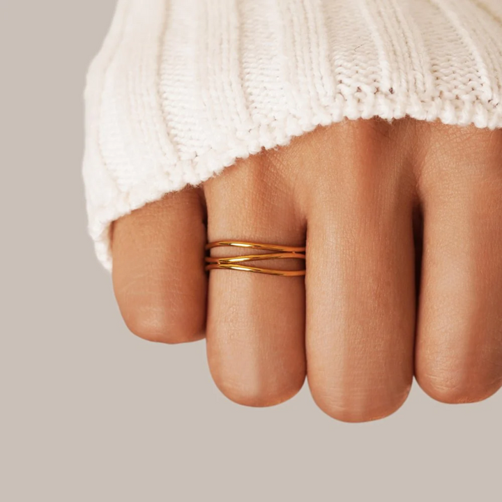 GOLD INFINITY LOOP RING